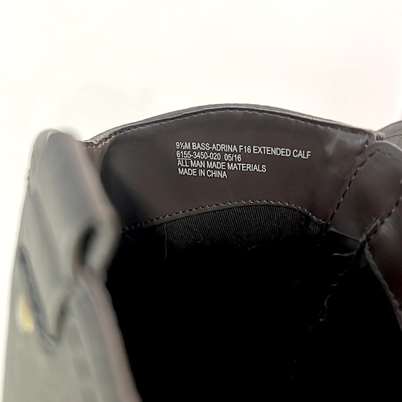 Bass Adriena Extended Calf Tall Boot sz 9.5M. Great Condition! - Picture 6 of 7